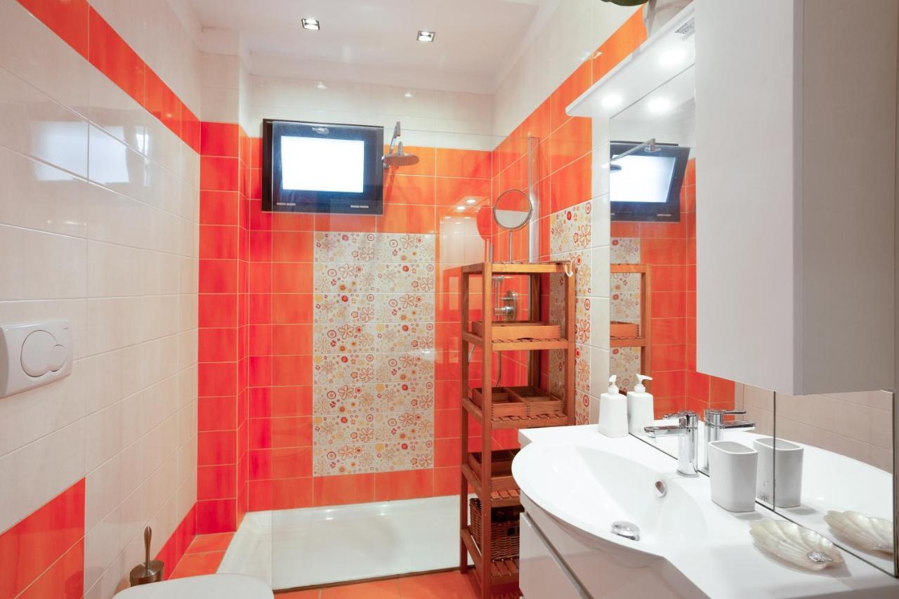 *Movies & Books* Stylish House With Jacuzzi Apartment Bari Exterior photo